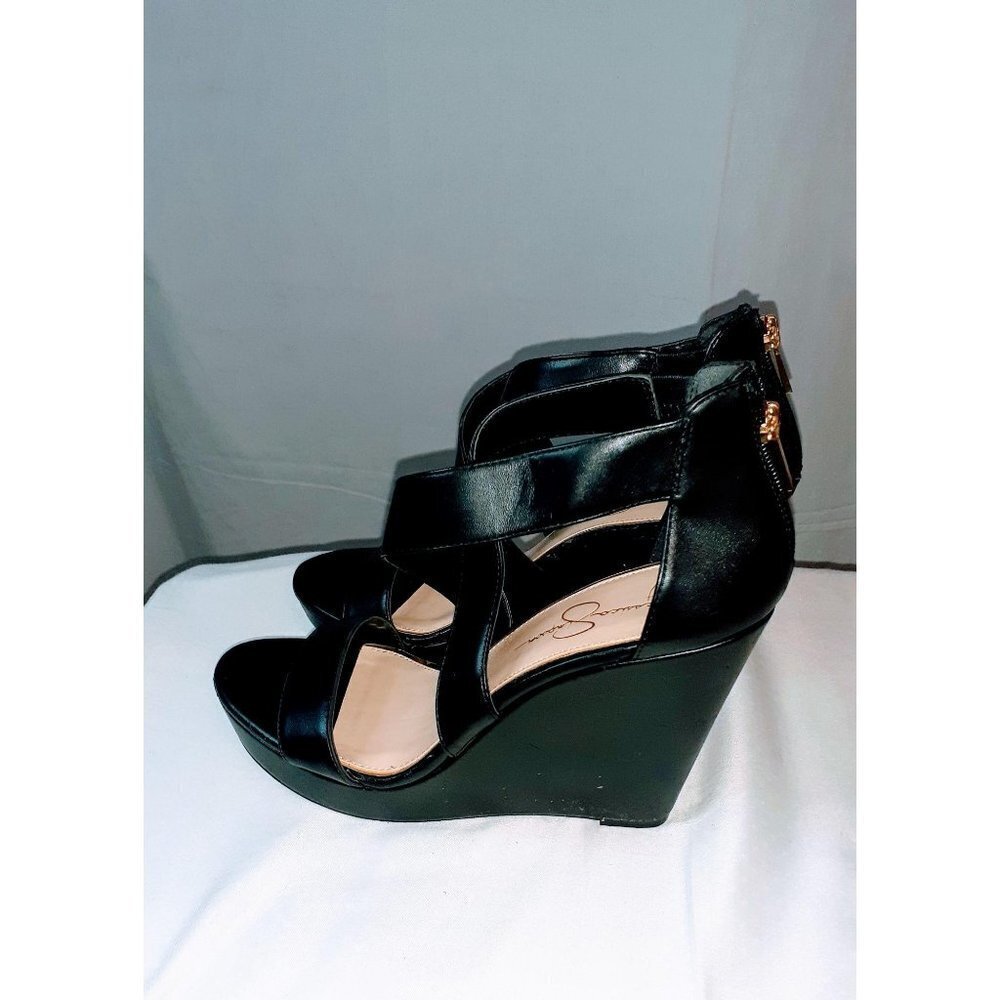 Sandals - Picture 5 of 7